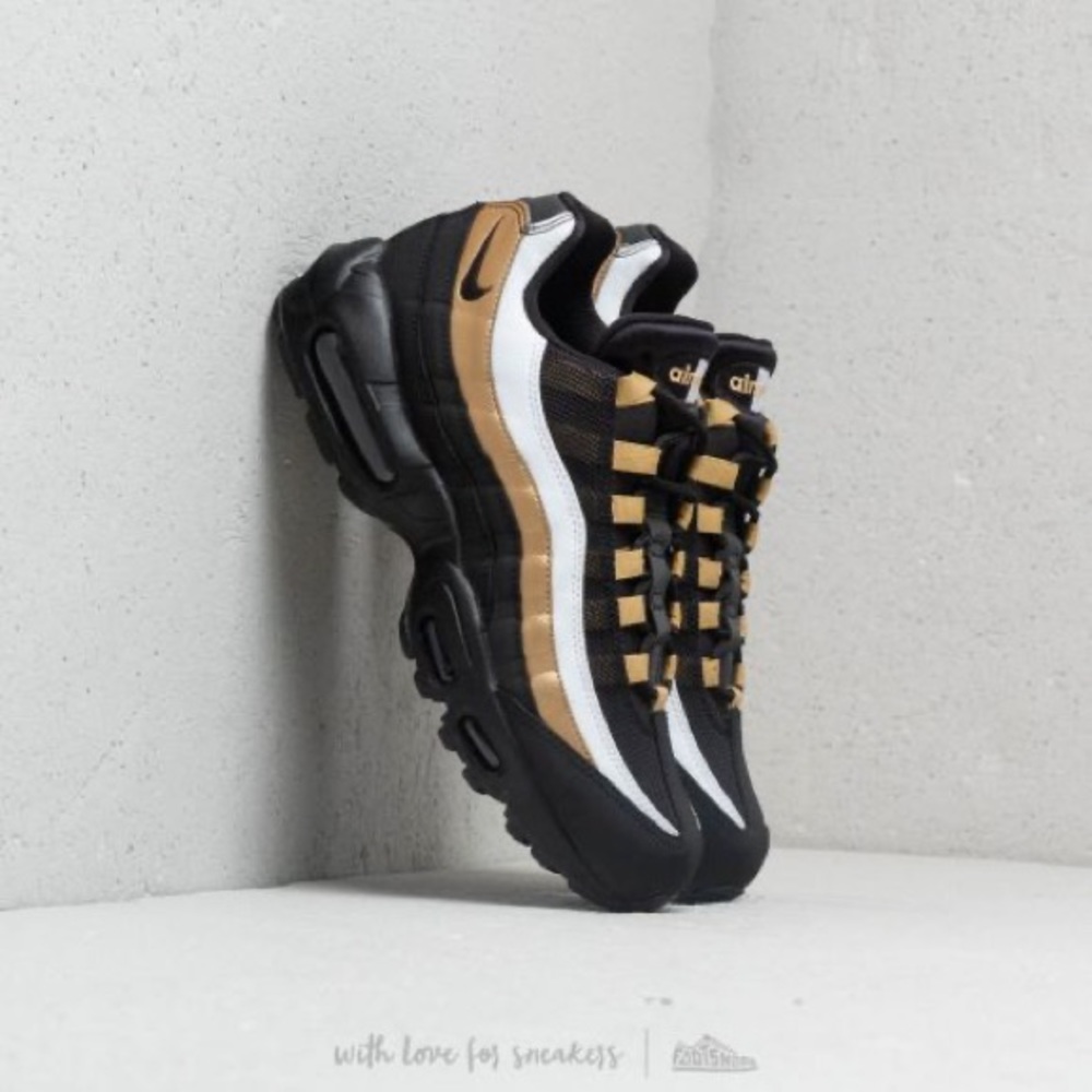 Nike Air Max OG Black/Metallic Gold🔥🔥